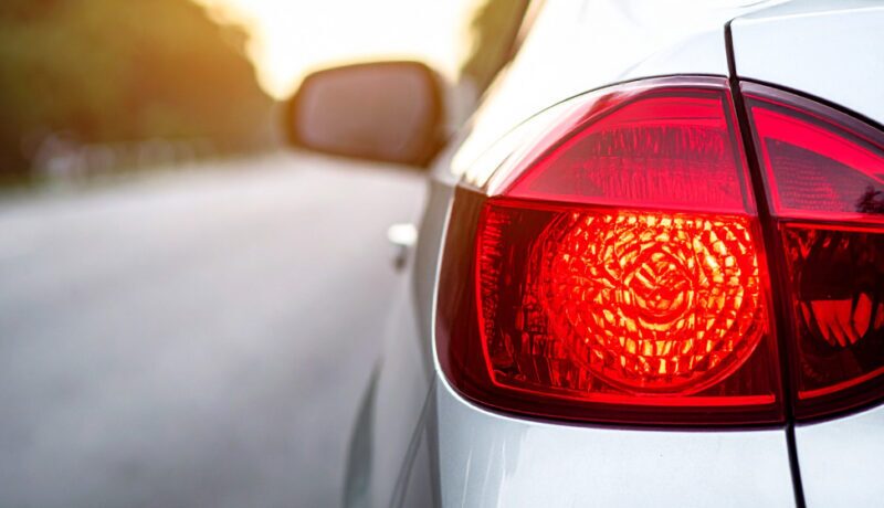 What are the rules for car lights in the UK?